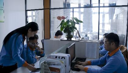 中央空調(diào)暖通工程有限公司