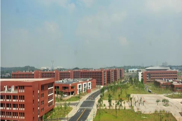 學(xué)校中央熱水工程