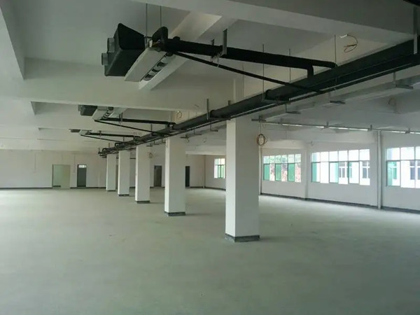 真實拍攝：車間中央空調(diào)安裝實景圖