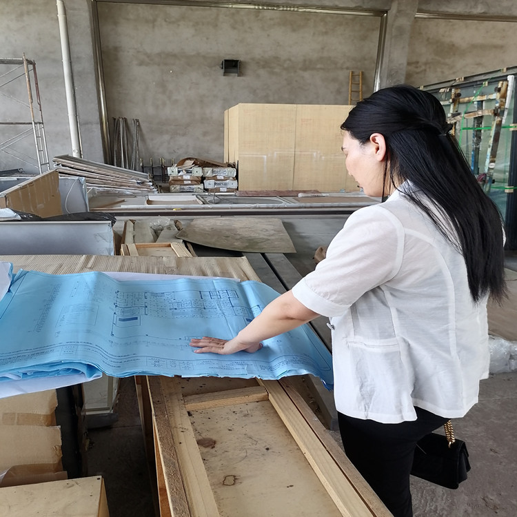 工程師現場勘察